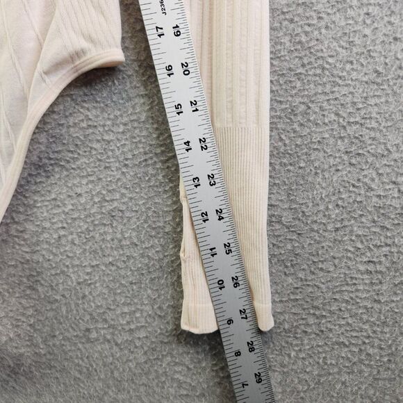 Intimately Free People Bodysuit Womens M/L Pink Ribbed Neutral Thumbholes Crew - Picture 8 of 10